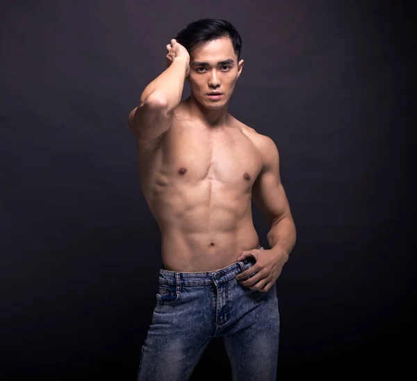 Muscular Bodybuilder Asian Man Doing Posing Black Background — Photo