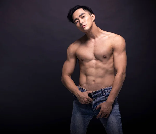 Portrait Young Asian Bodybuilder Man — Photo