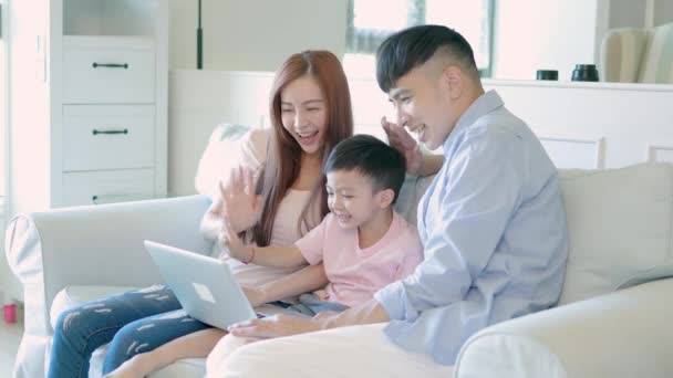 Happy Family Kid Waving Hands Looking Web Camera Using Laptop – Stock-video