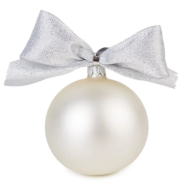 Biała świąteczna piłka — Zdjęcie stockowe