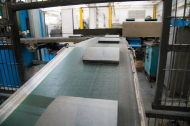 Daha fazla fren yastığı üretimi için kaplama üretimi