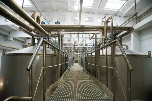 Zakład Przetwórstwa Ziarna Środku Przemysłowe Silosy Fabryczne Urządzenia Produkcji Żywności — Zdjęcie stockowe