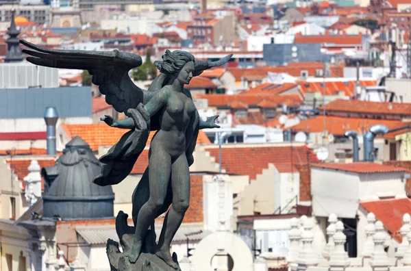 Aerial view of Madrid (Spain) - Famous Statue and roofs — Stock Photo, Image