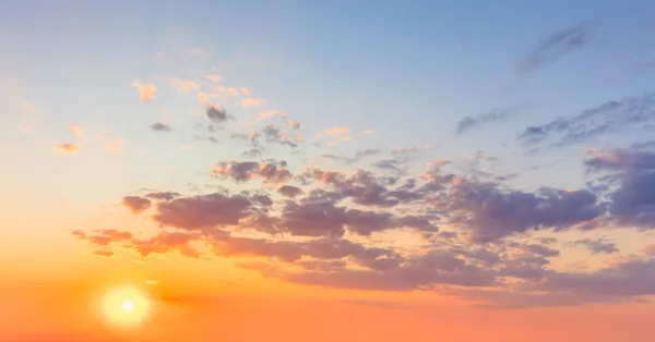 Beautiful Hot Sky Clouds Background Sunset Time Natural Colors May — Stock Photo, Image