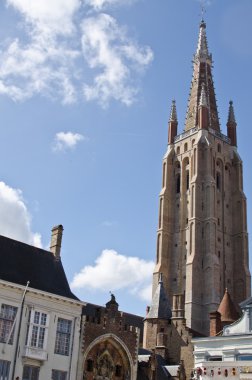 Eski ortaçağ binası, Bruges, Belçika