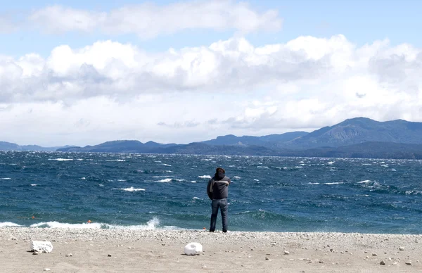 地平線を見ると — ストック写真