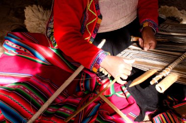 Kadınlar dokumacılar Peru