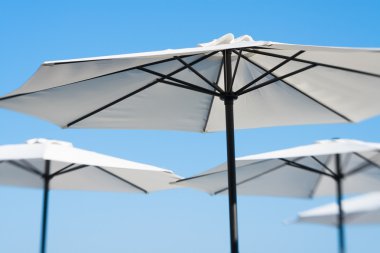 plaj şemsiyeleri