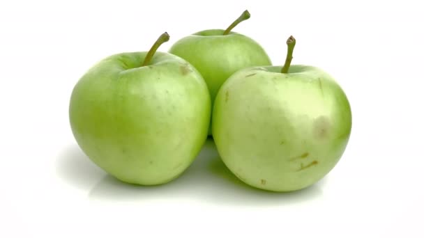 Bílé Jablko Izolované Bílém Pozadí — Stock video