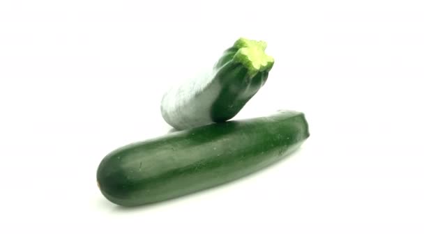 Courgette Isolata Sfondo Bianco — Video Stock