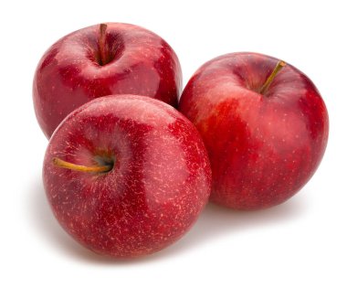 Kırmızı elma yolu beyaz üzerinde izole