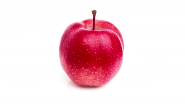 Κόκκινο Μήλο Απομονωμένο Λευκό Φόντο — Αρχείο Βίντεο