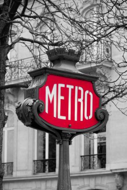 Fransa, Paris 'te Metro Tabelası