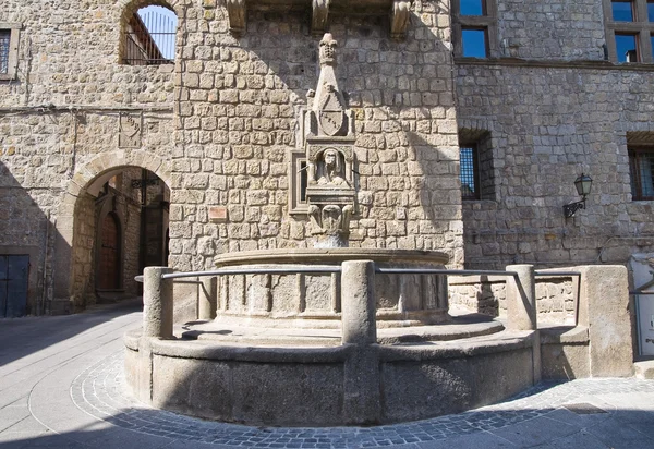 Fontana del fuso. Vitorchiano. Lazio. Włochy. — Zdjęcie stockowe