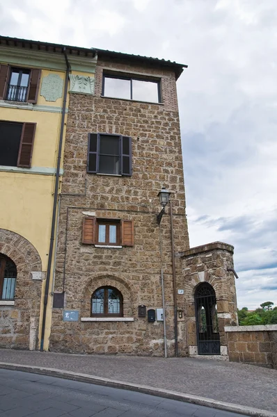 Para o beco. Civita Castellana. Lazio. Itália . — Fotografia de Stock