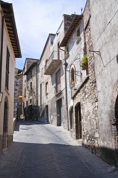 Une ruelle. Narni. L'Ombrie. Italie . — Photo