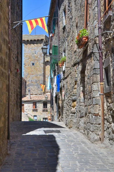 Callejuela. Bolsena. Lazio. Italia . —  Fotos de Stock