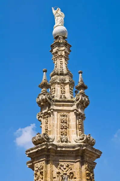 Virgin column. Nardò. Puglia. Italy. — Stock Photo, Image