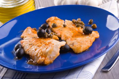 Balık fileto Kapari ve Siyah Zeytin ile.