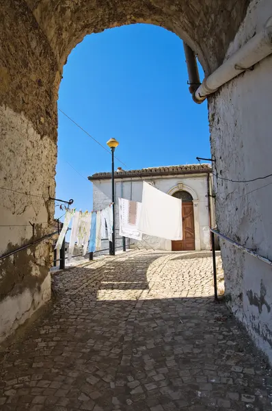 Steegje. Sant'Agata di puglia. Puglia. Italië. — Stockfoto