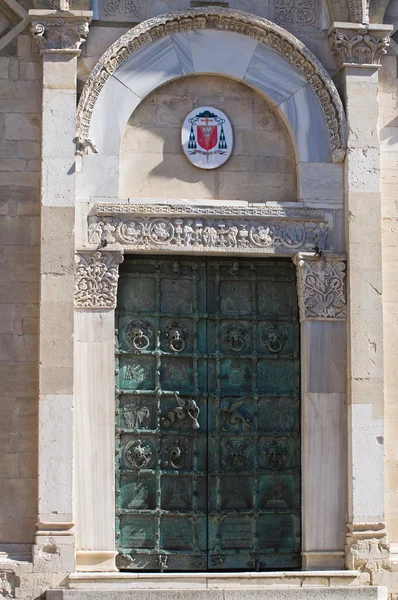 Domkyrka av troia. Puglia. Italien. — Stockfoto