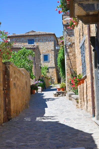 Une ruelle. Civita di Bagnoregio. Latium. Italie . — Photo
