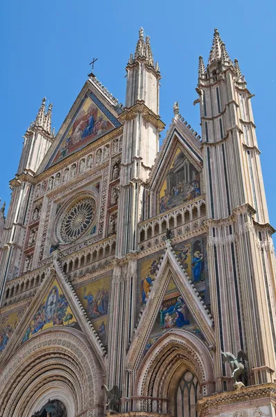 オルヴィエート大聖堂ウンブリア州。イタリア. — ストック写真
