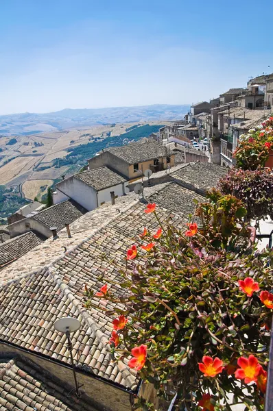 Panoramic view of Sant 'Agata di Puglia. Апулия. Италия . — стоковое фото