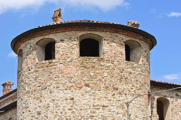 Castle of Agazzano. Emilia-Romagna. Italy. — Stock Photo, Image