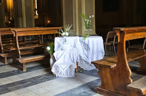 Kerk van st. giacomo. Ponte dell'olio. Emilia-Romagna. Italië. — Stockfoto