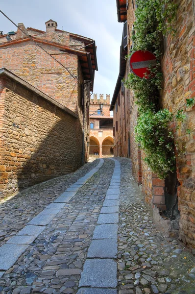 Alleyway. Castell'Arquato. Emilia-Romagna. Italy. — Stock Photo, Image