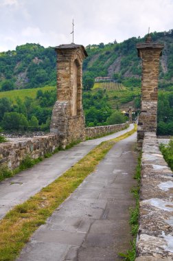 Kambur Köprüsü. Bobbio. Emilia-Romagna. İtalya.
