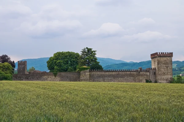 特 · 里瓦的城堡。庞特英国。艾米利亚-罗马涅区。意大利. — 图库照片