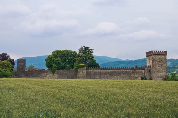 Castelo de Riva. Ponte dell 'Olio. Emilia-Romagna. Itália . — Fotografia de Stock