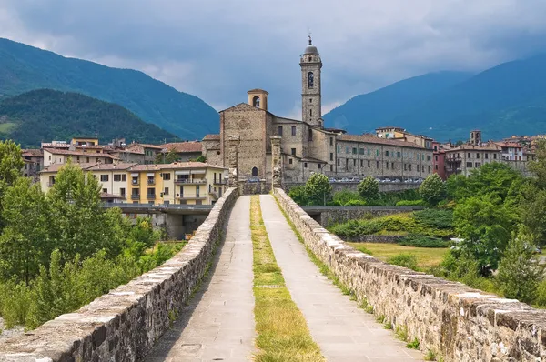 Panoramablick auf bobbio. emilia romagna. Italien. — Stockfoto