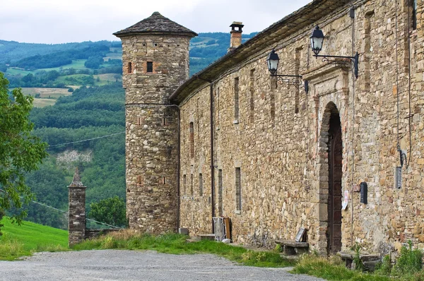 Château de Golaso. Varsi. Emilie-Romagne. Italie . — Photo