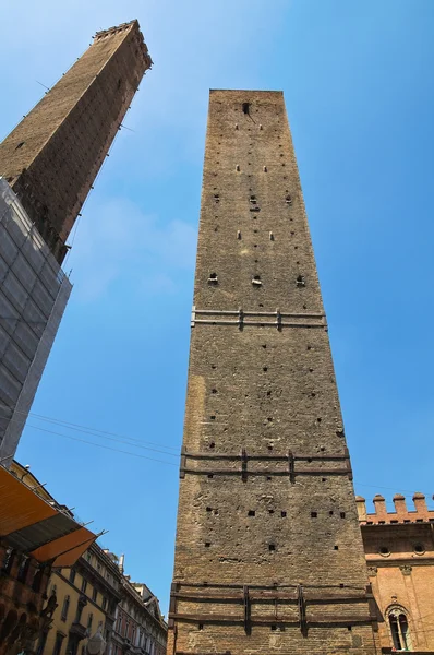Torre Garisenda. Bolonia. Emilia-Romaña. Italia . — Foto de Stock