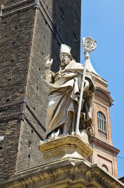 St. Petronio-Statue. Bologna. Emilia-Romagna. Italien. — Stockfoto