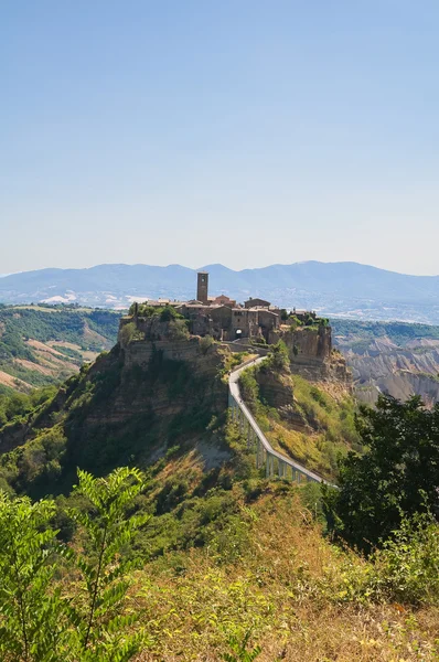 Panoramautsikt över civita di bagnoregio. Lazio. Italien. — Stockfoto