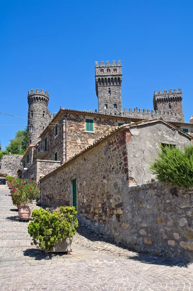 Zamek torre alfina. Lazio. Włochy. — Zdjęcie stockowe