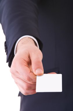 iş adamı sunan boş kartı.