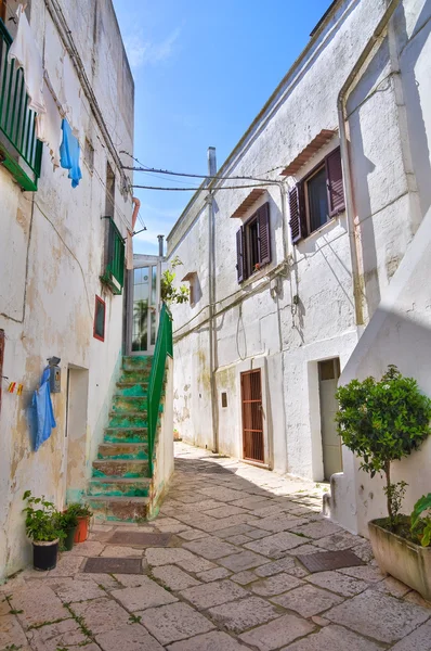 Para o beco. Mottola. Puglia. Itália . — Fotografia de Stock