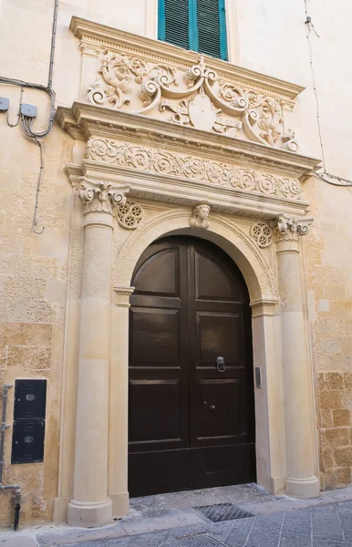 Palácio de Lecciso. Lecce. Puglia. Itália . — Fotografia de Stock
