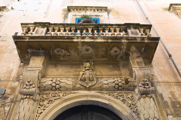 Palácio Spada. Lecce. Puglia. Itália . — Fotografia de Stock