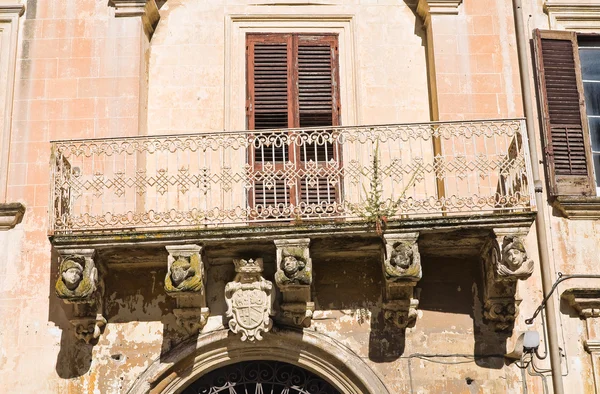 Palácio De Rinaldis. Lecce. Puglia. Itália . — Fotografia de Stock