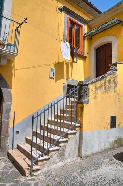 Steegje. Melfi. Basilicata. Italië. — Stockfoto