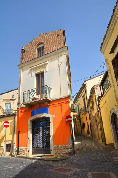 Une ruelle. Melfi. Basilicate. Italie . — Photo