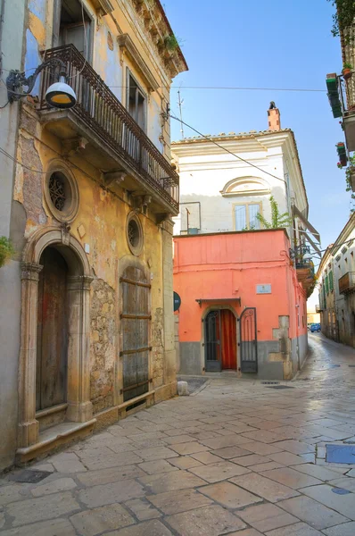 Une ruelle. Melfi. Basilicate. Italie . — Photo