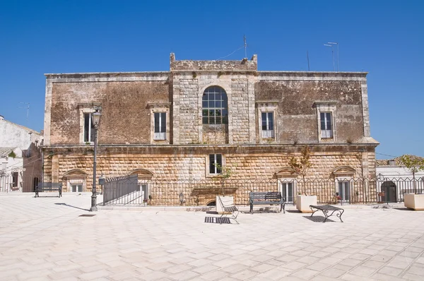 Palacio Vitale. Ceglie Messapica. Puglia. Italia . —  Fotos de Stock
