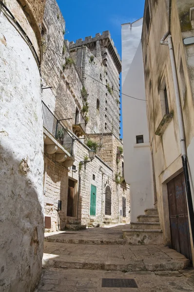 Callejuela. Ceglie Messapica. Puglia. Italia . —  Fotos de Stock